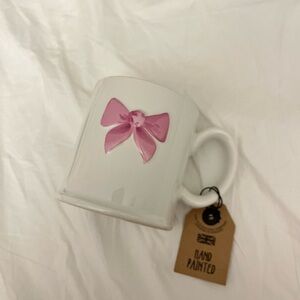 Pink bow mug
